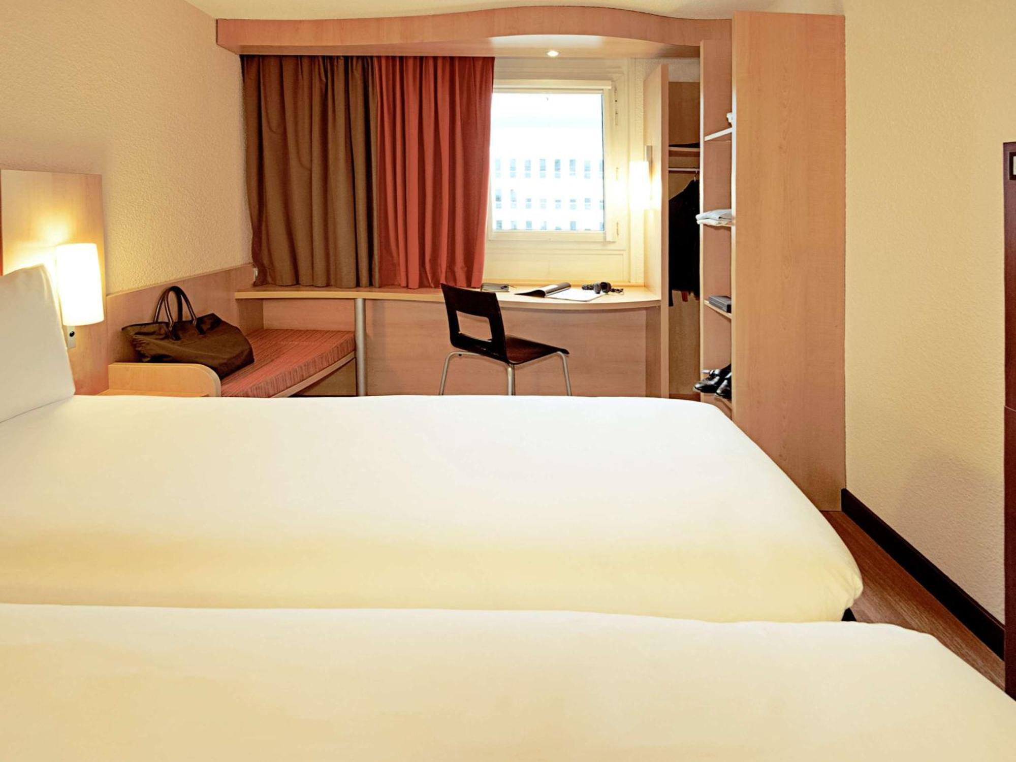 Ibis Hotel Brussels Expo Atomium Jette Exterior photo
